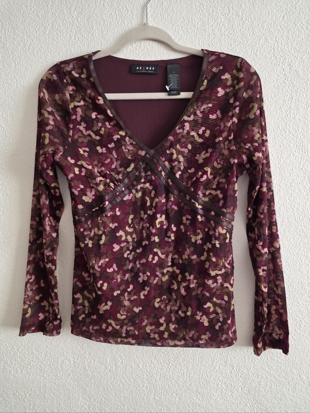 Axcess Burgundy Floral Crossover V-Neck Long Sleeve Top Size M